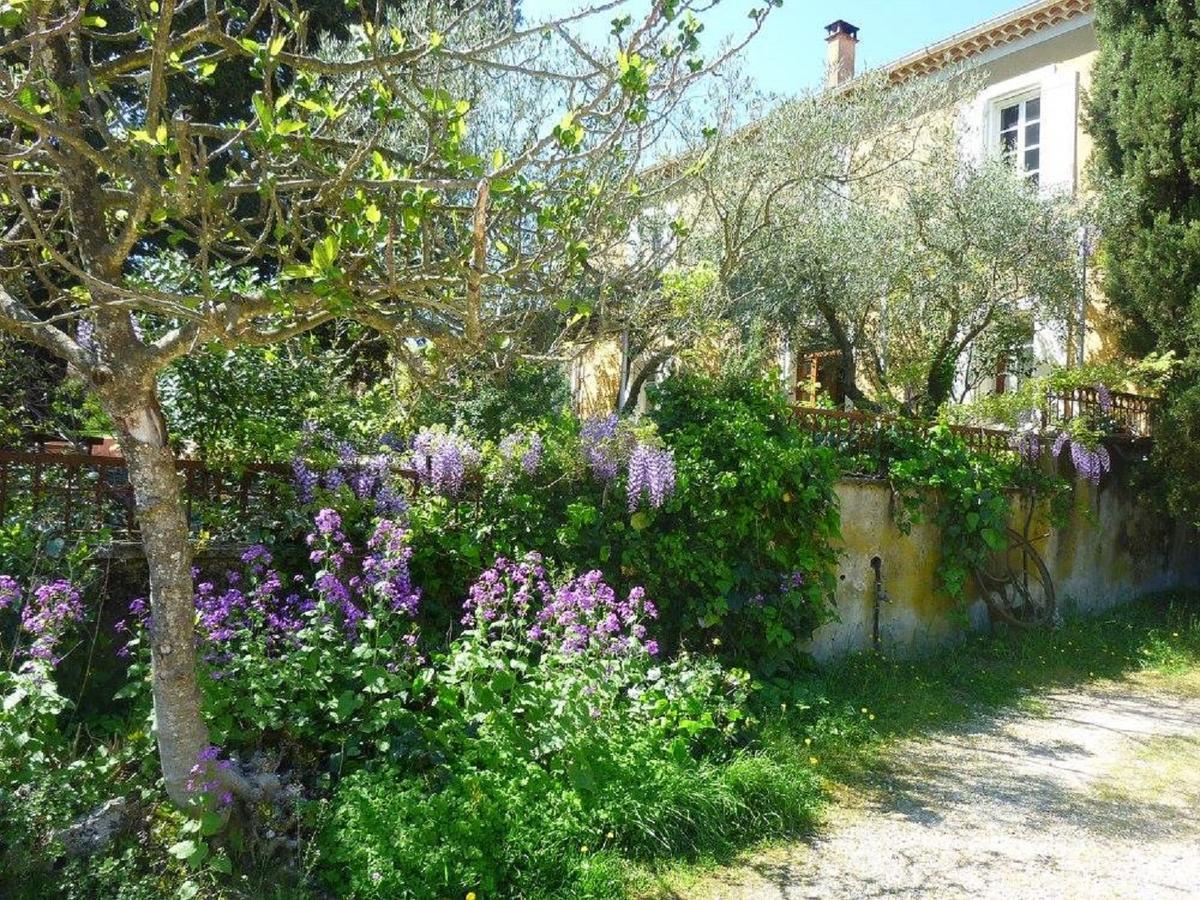 Bed and Breakfast Le Fer En Ceze Sabran Zewnętrze zdjęcie
